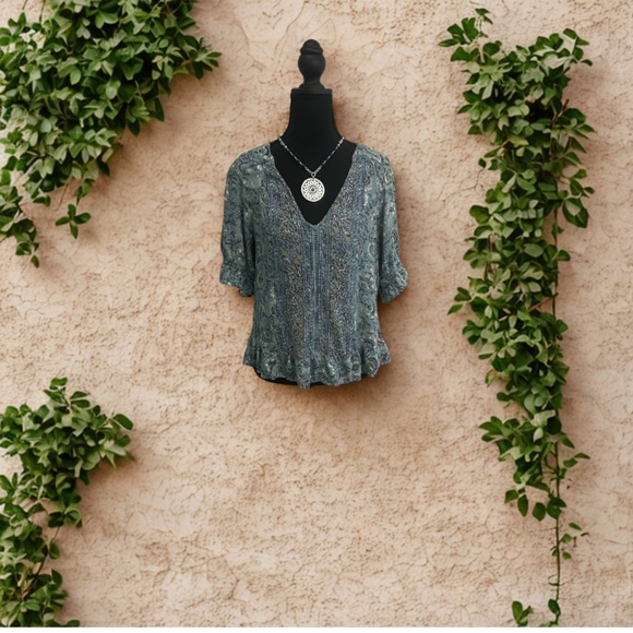 Lucky Brand Women’s Blue Patterned Blouse - Picture 1 of 10